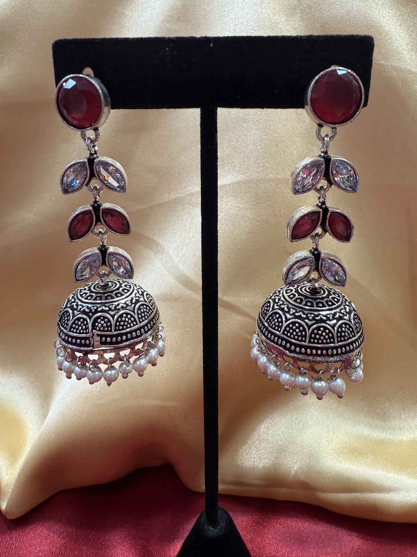 Alluring Beautiful Silver Stone And Maroon Stone Oxidized Jhumka Earrings For Women