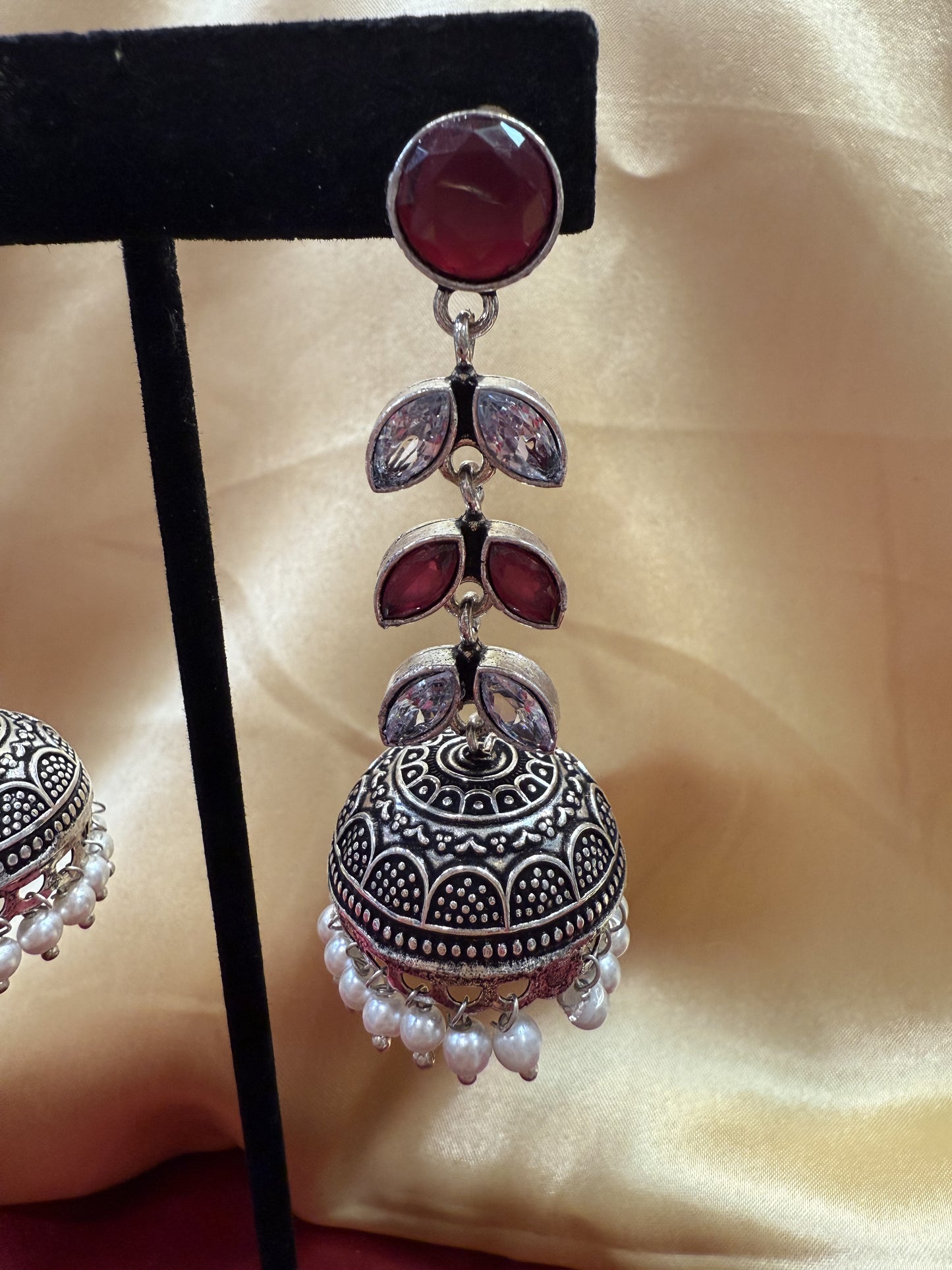 Alluring Beautiful Silver Stone And Maroon Stone Oxidized Jhumka Earrings For Women