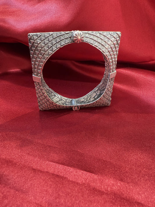 Attractive Tribal Oxidized Silver Ethnic Open Square Design Kada Cuff Bracelet