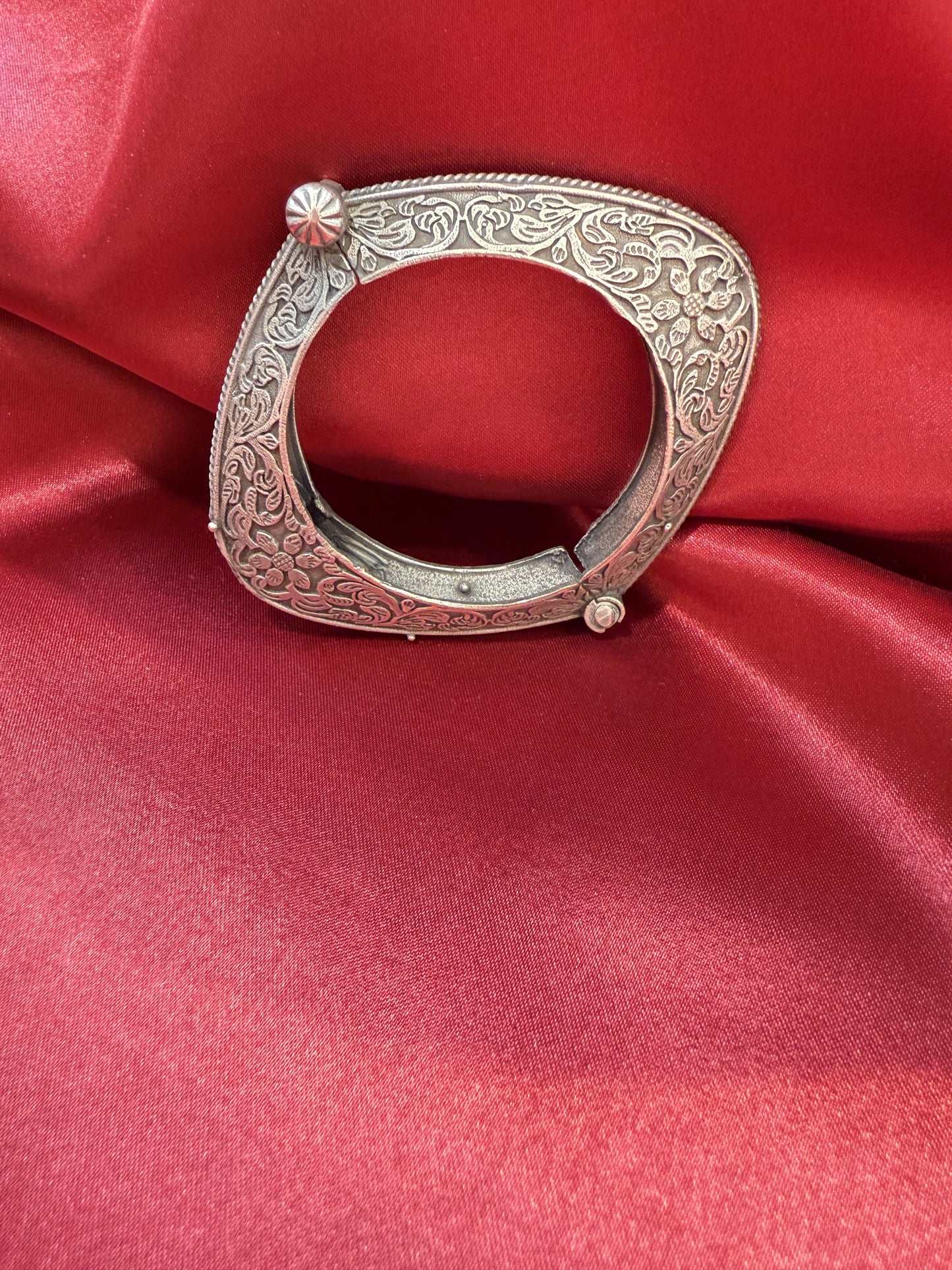 Elegant Tribal Oxidized Silver Ethnic Open Oval Design Kada Cuff Bracelet