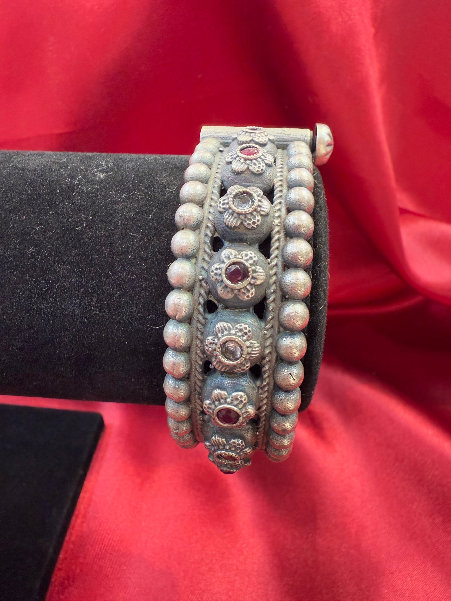 Fascinating Tribal Oxidized Silver Ethnic Open Bridal Kada Cuff Bracelet With Maroon And White Stone