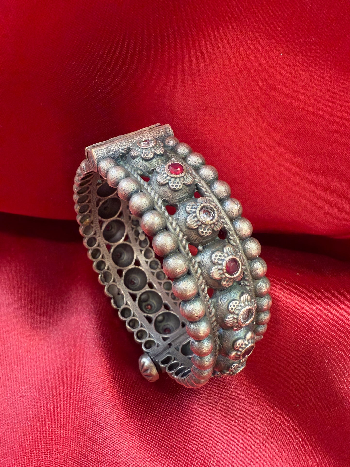 Fascinating Tribal Oxidized Silver Ethnic Open Bridal Kada Cuff Bracelet With Maroon And White Stone