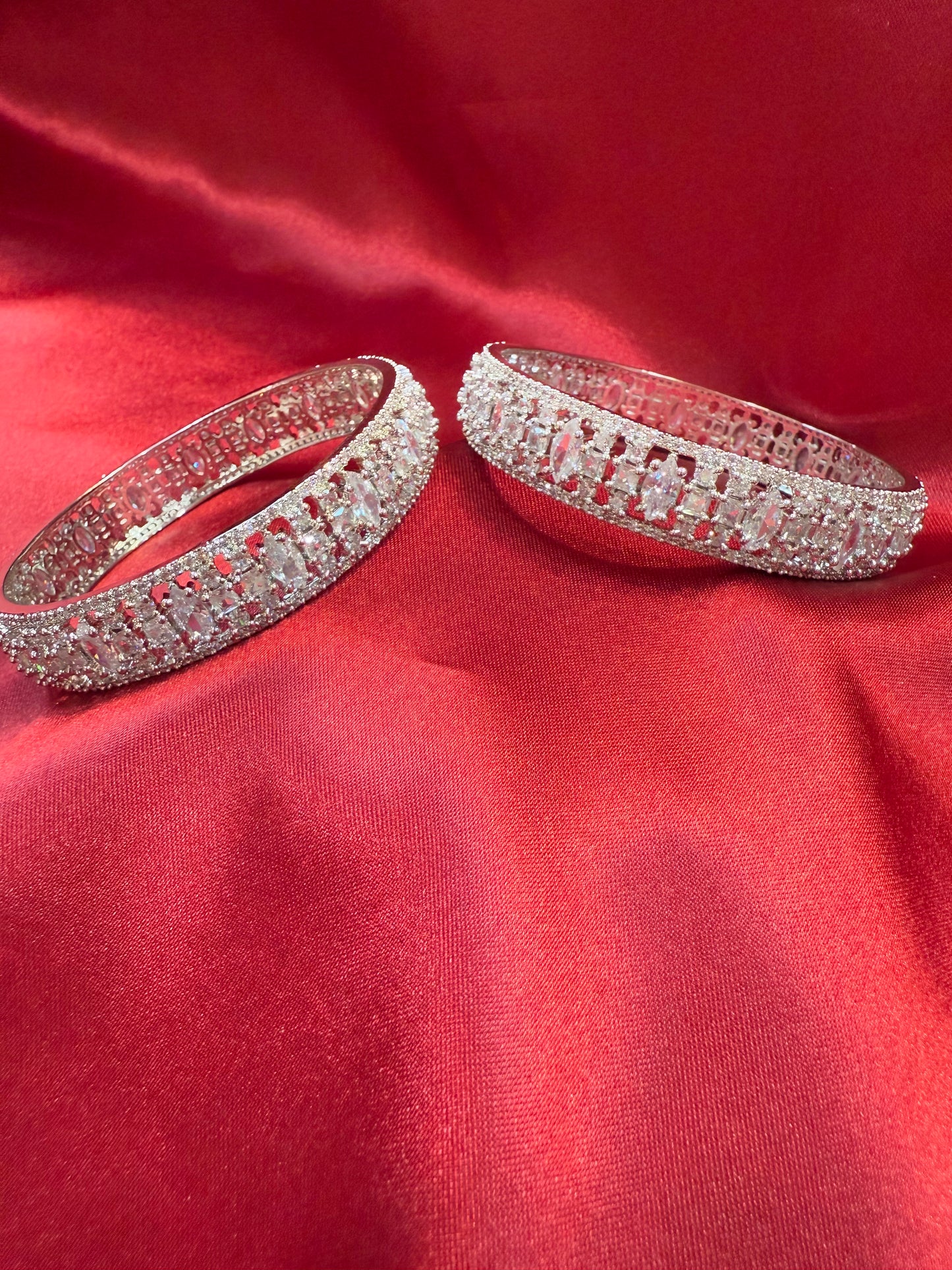 Elegant White Color Design American Diamond Bangle Set