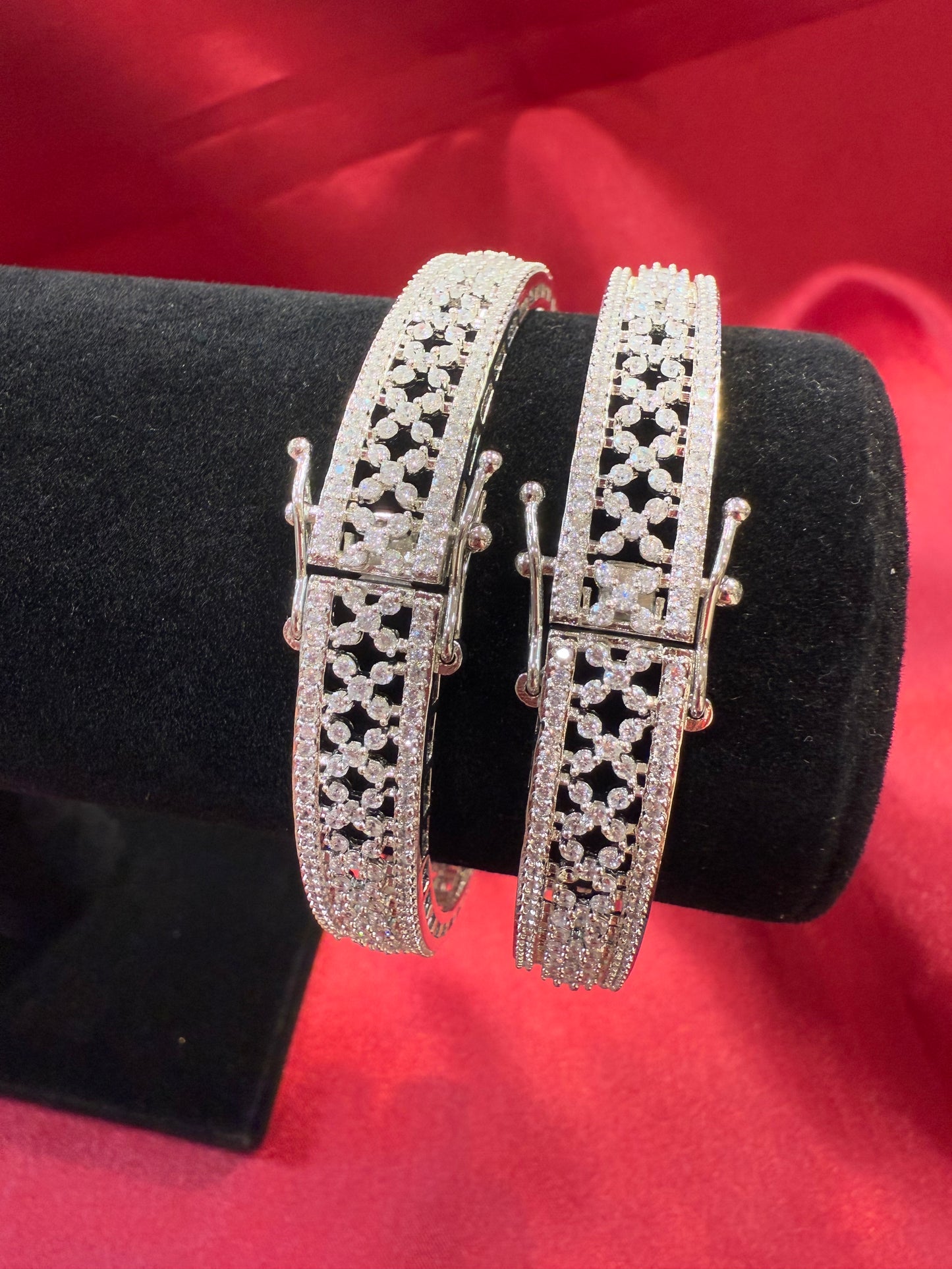 Pleasing White Color Design American Diamond Bangle Set