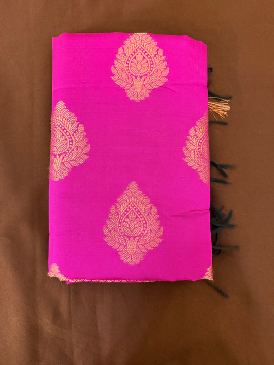 Attractive Pink Color Art Silk Saree  For Women