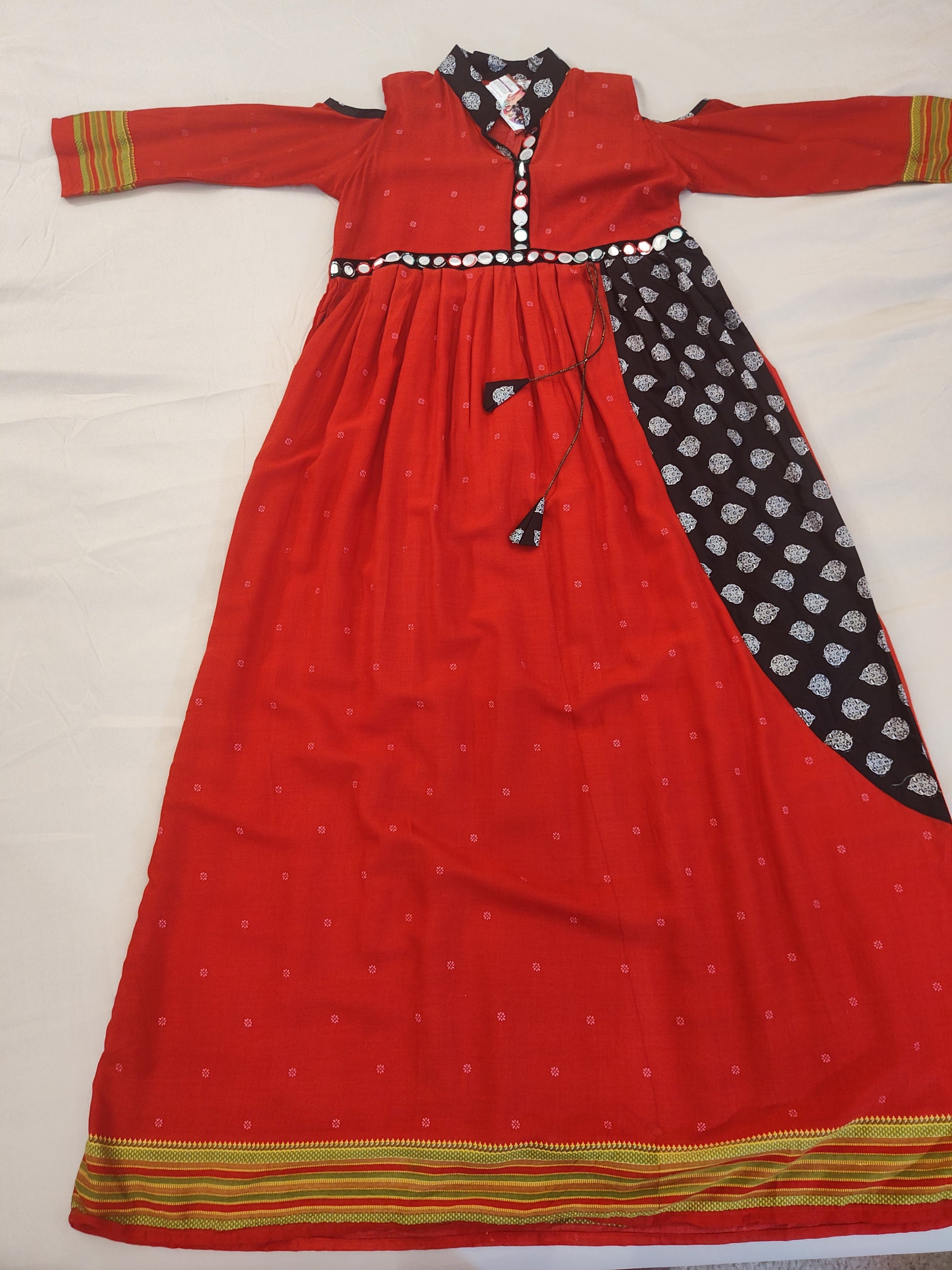 Appealing Bright Red And Black Kurti With Cold Sleeves And Chinese Color