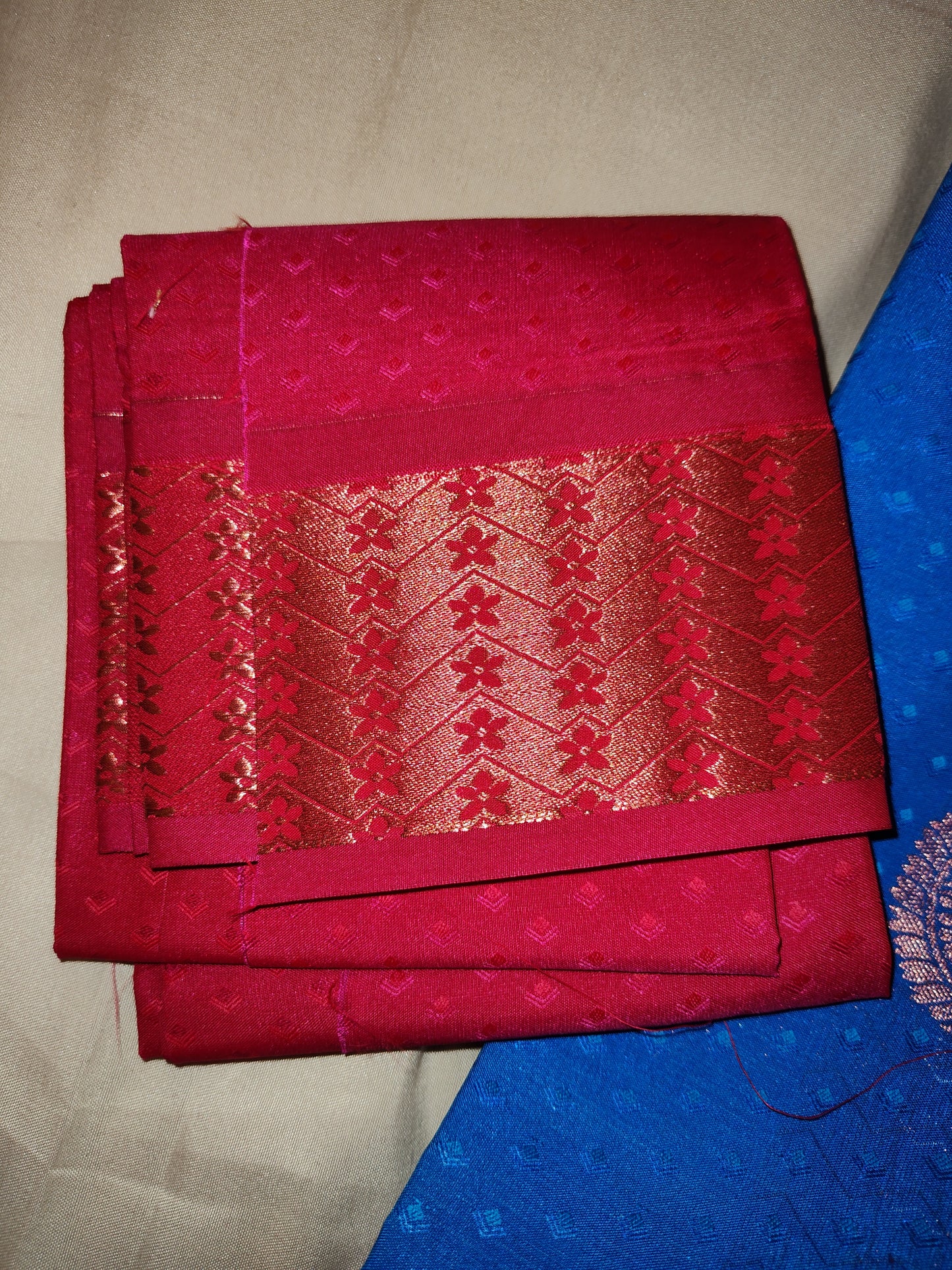 Gorgeous Blue Soft Silk Saree Included Pink Blouse With Gold Jari Flower Motif Pattern In Douglas