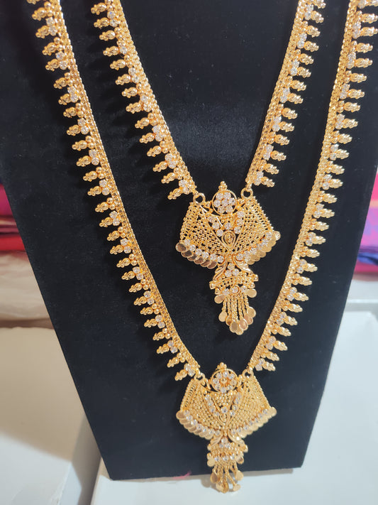 Appealing Gold Plated White Stoned Fancy Necklace Set