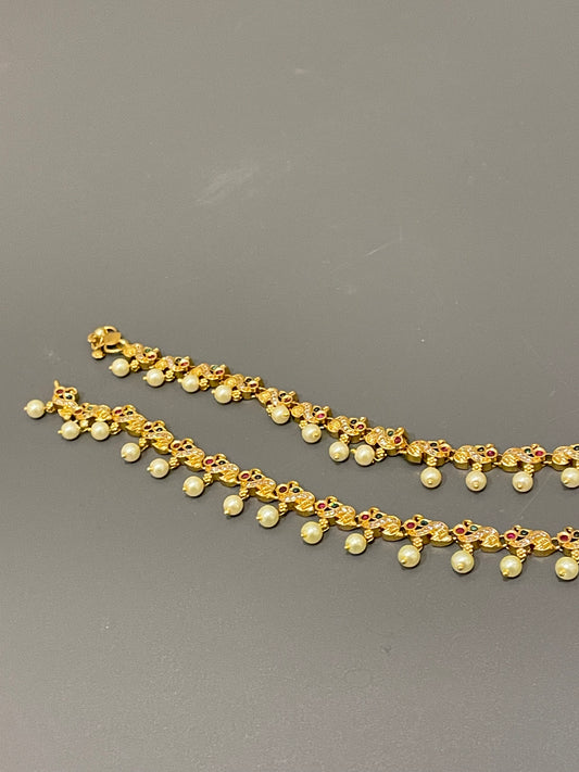 Attractive Gold Plated Anklets With Pearls