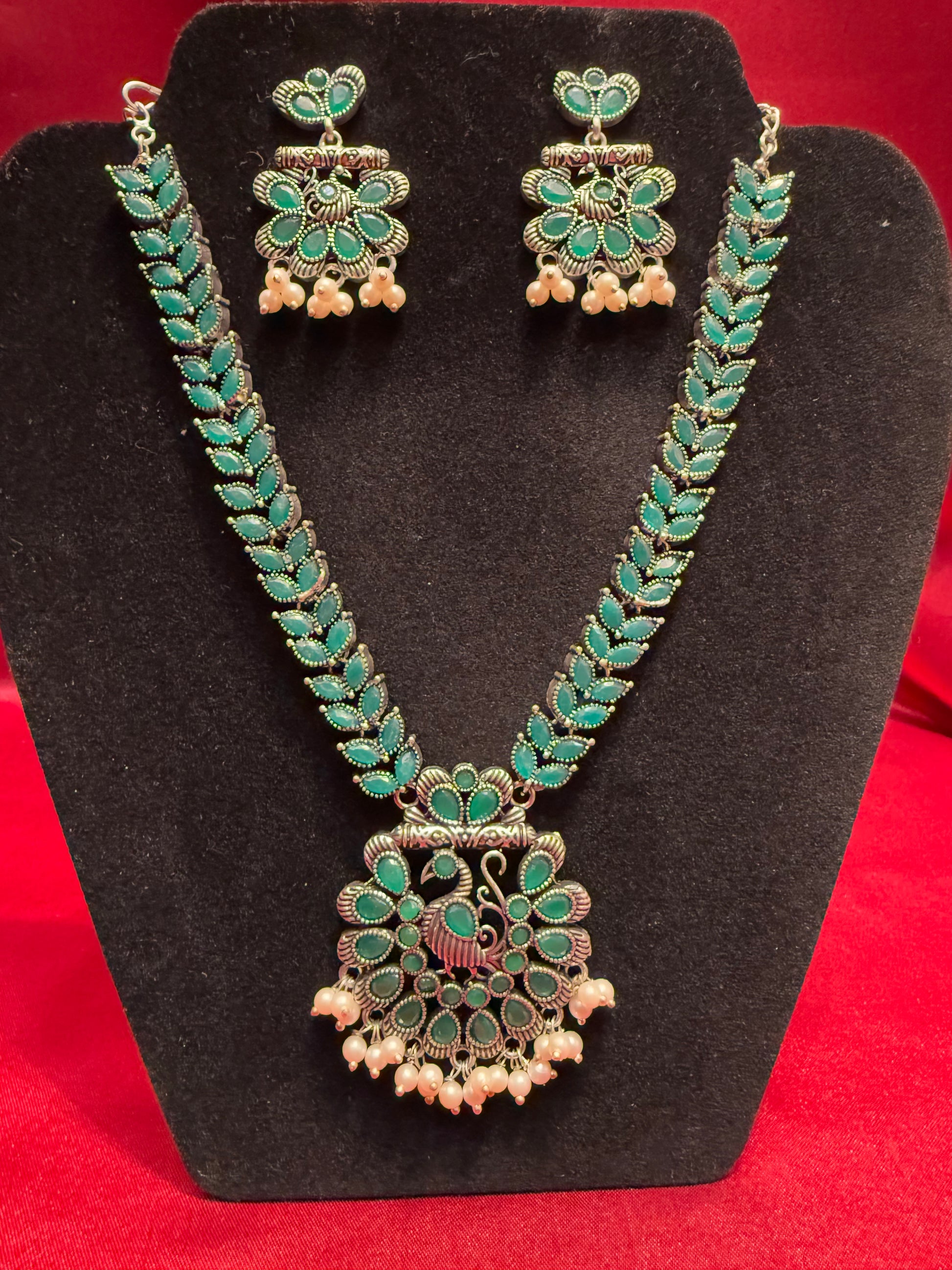Oxidized Necklace With Earrings In Prescott