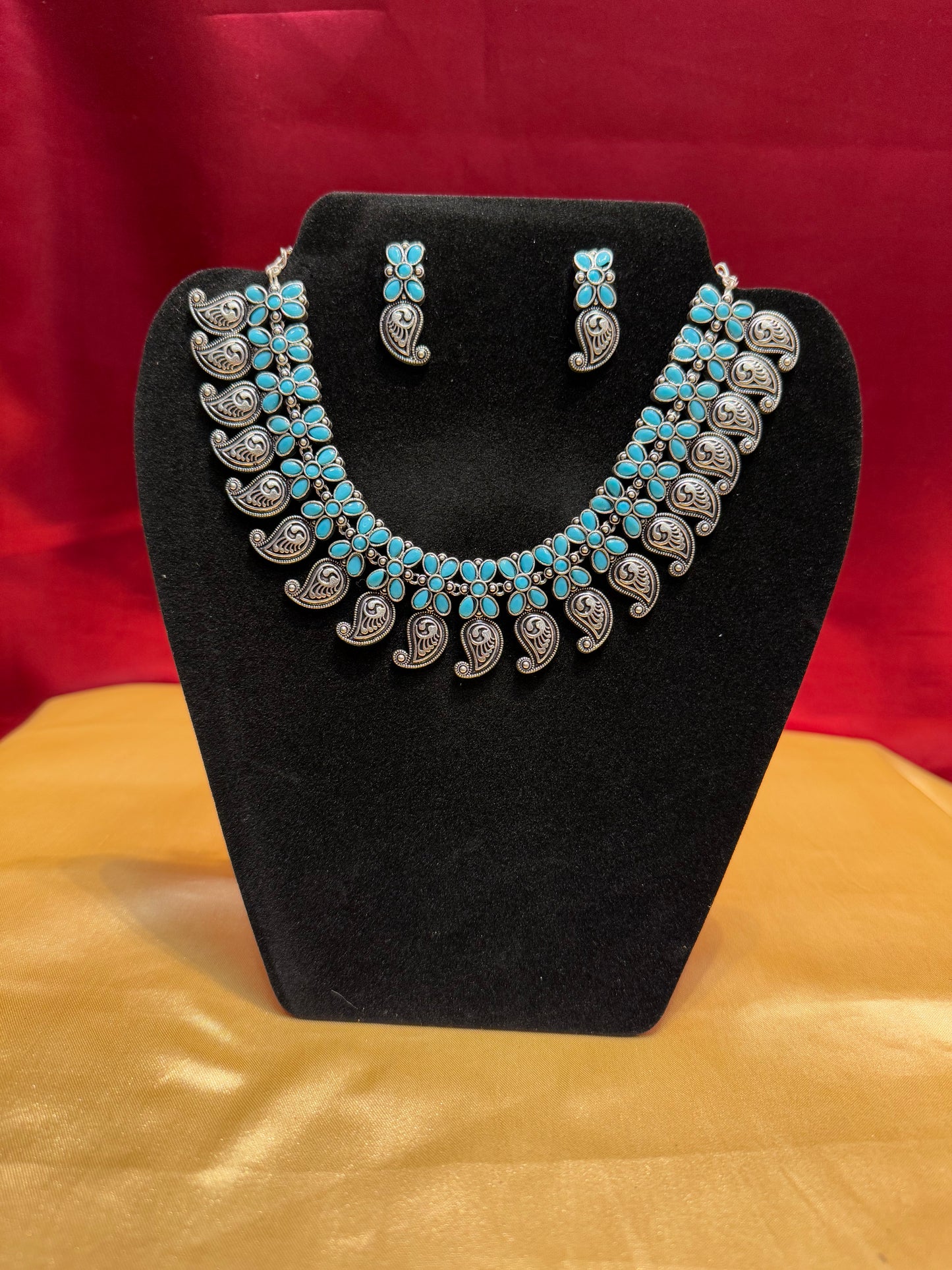 Light Blue Necklace With Earrings Set In USA