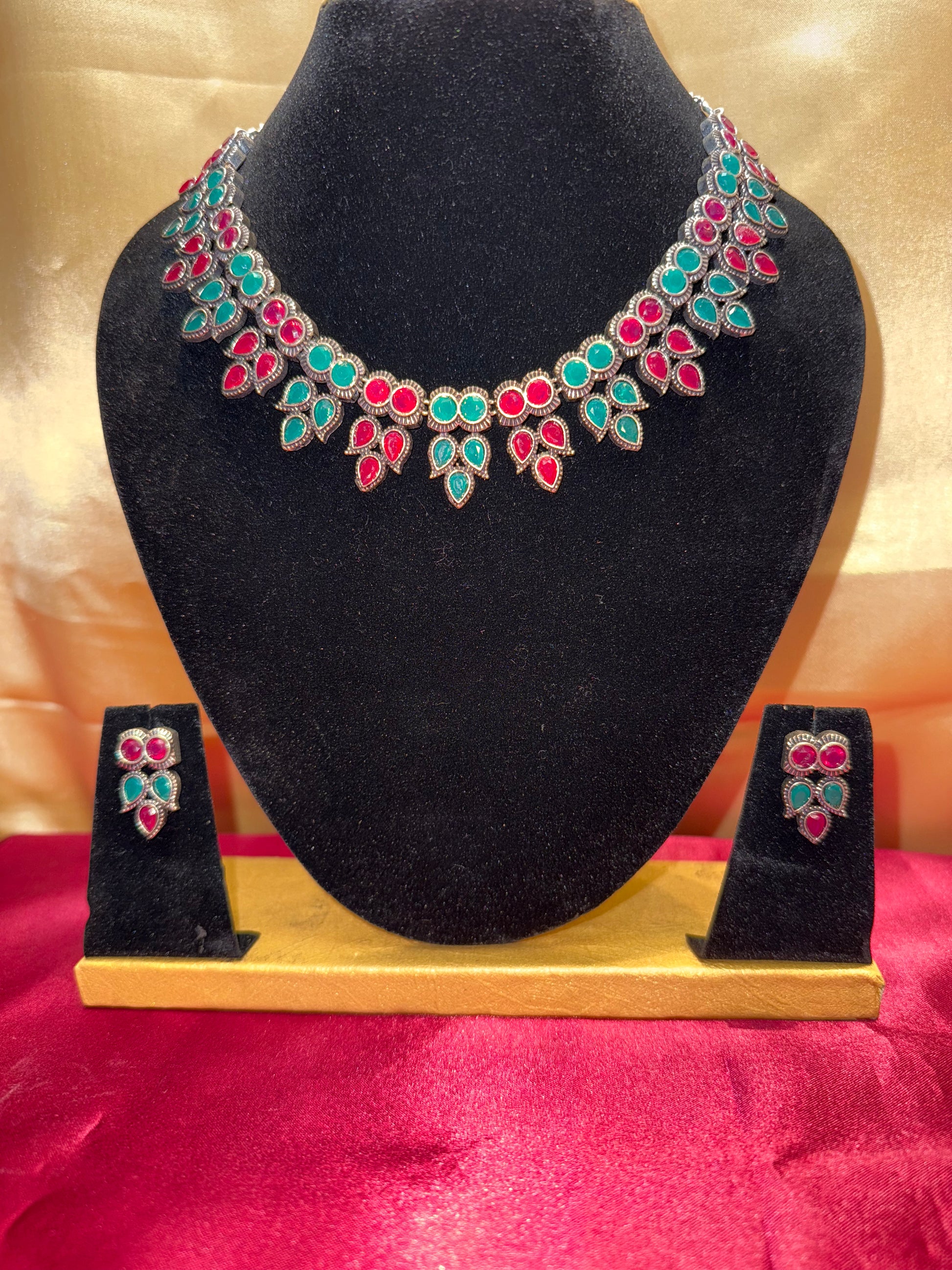 Adoring Multicolor Color Oxidized Designer Necklace With Earrings Set