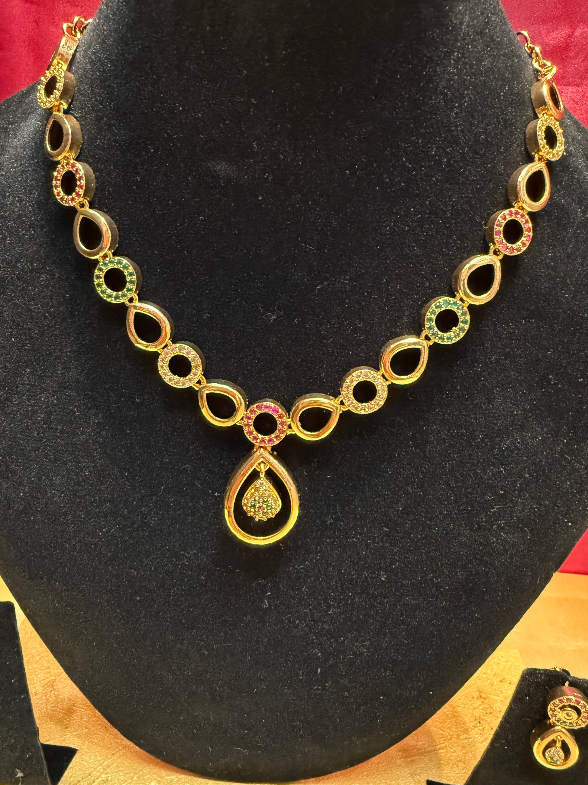 Gold Plated Necklace In Yuma