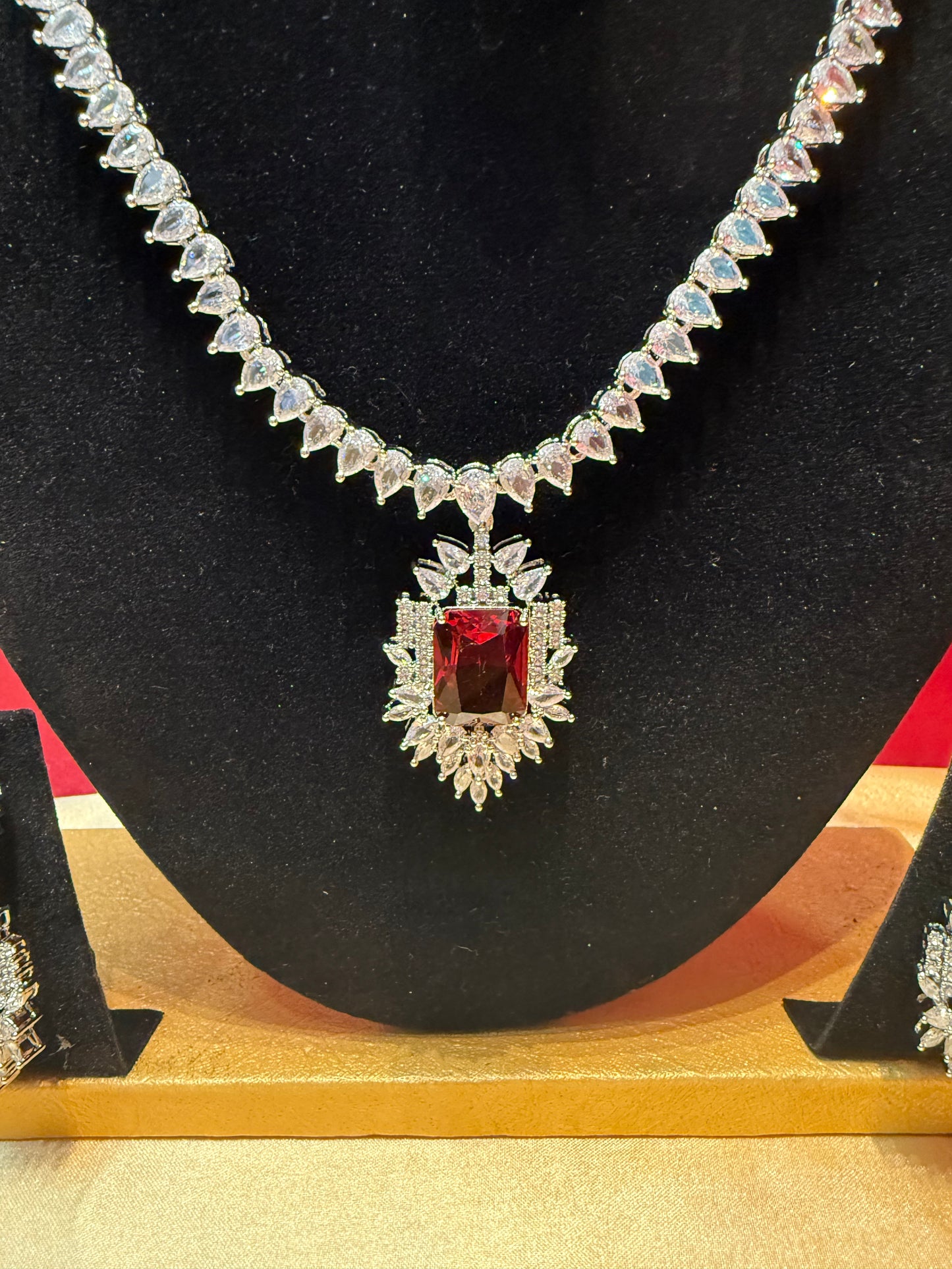 Alluring Red And White Stone American Diamond Set Near Me