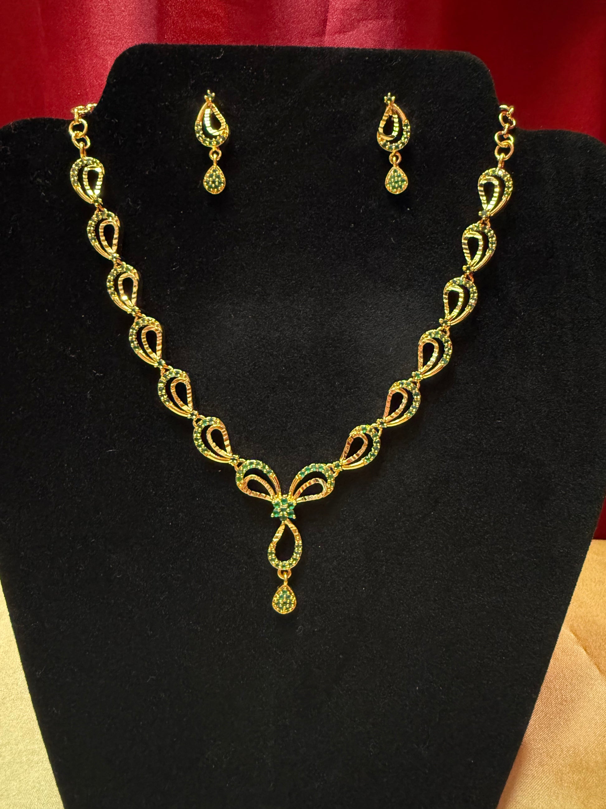 Dazzling Gold Plated Green Color Stone Necklace With Earrings In USA