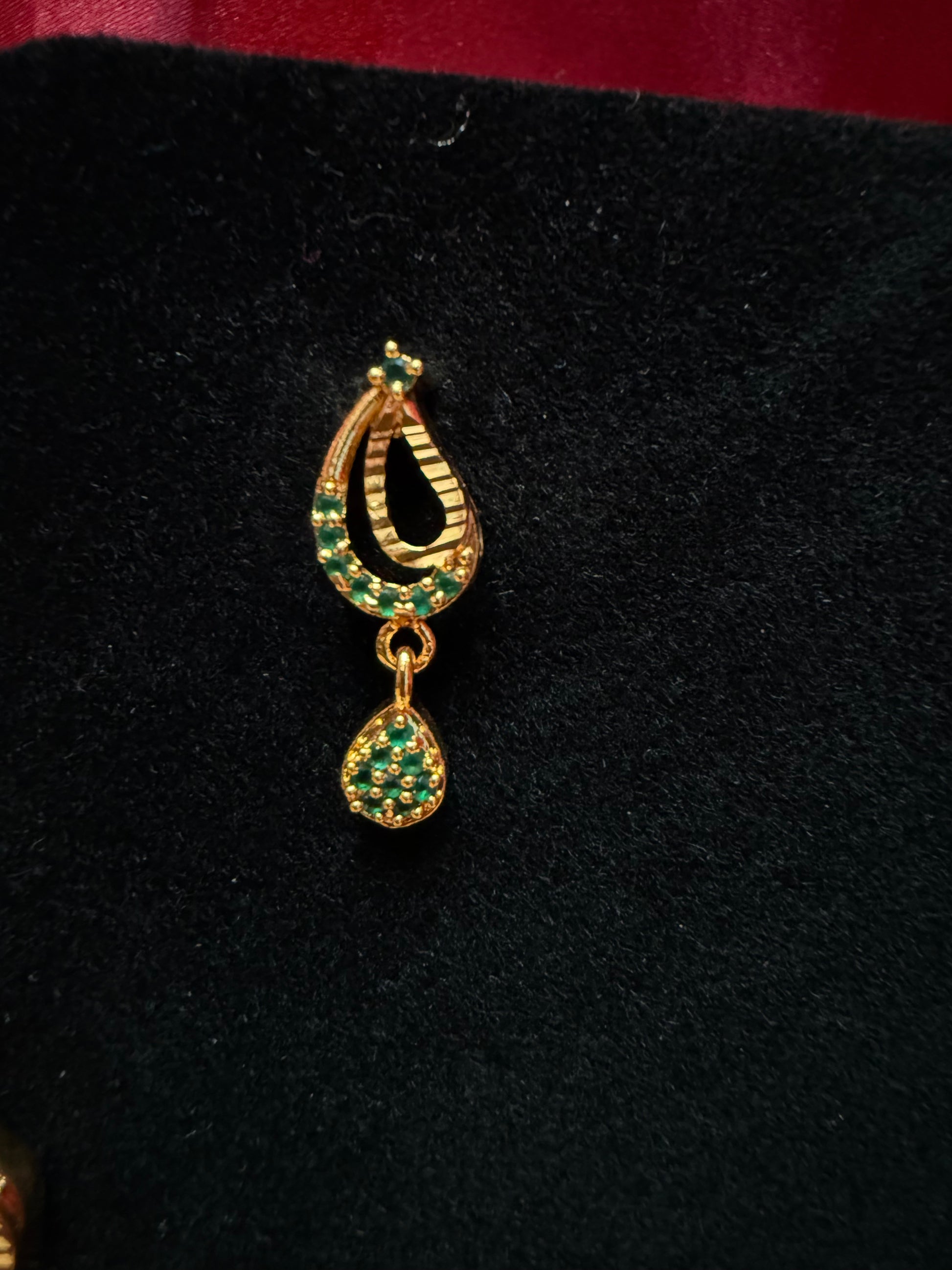 Dazzling Gold Plated Green Color Stone Necklace With Earrings In Arizona