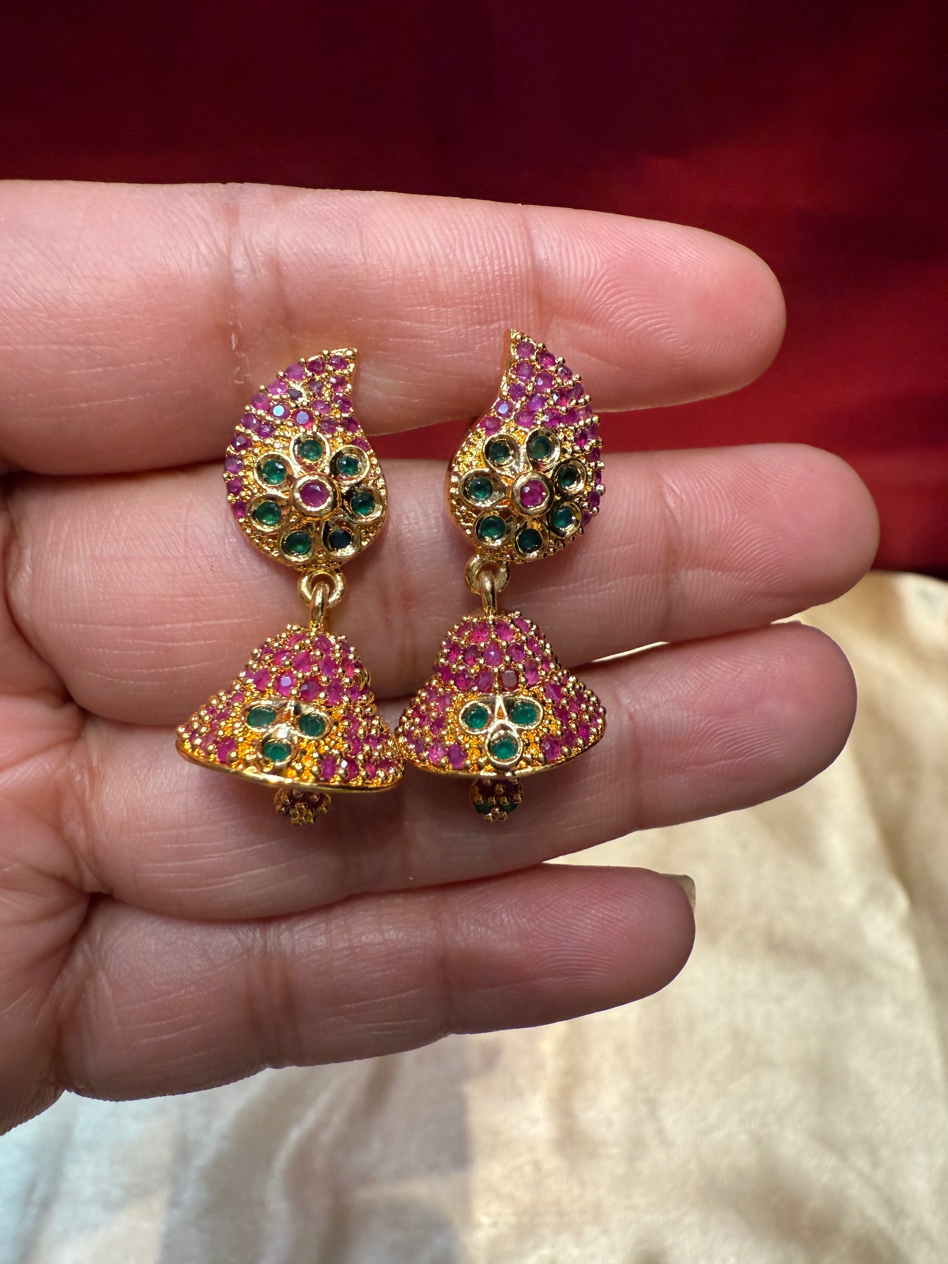 Graceful Green And Pink Stoned Gold Plated With Beautiful Leaf Design Jhumka In USA