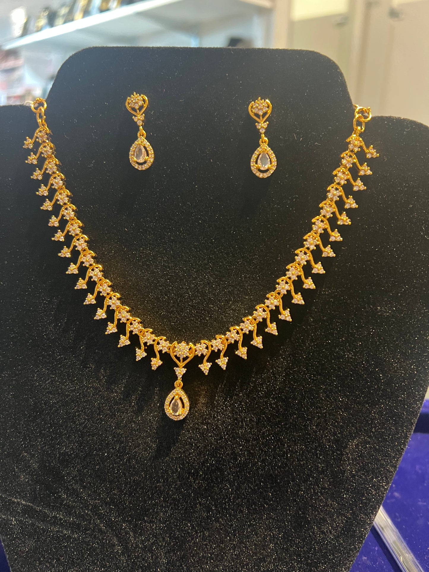Beautiful Gold Color White Stones Gold Plated Necklace With Earrings Set For Women