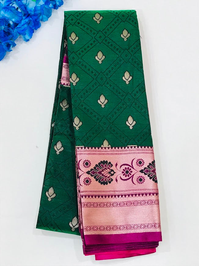 Dazzling Dark Green Color Art Silk With Contrast Border Unique Design Saree For Women