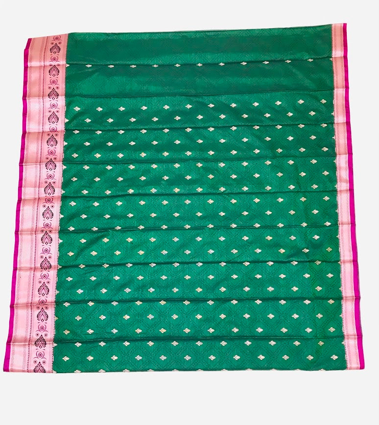 Dark Green Color Border Unique Design Saree For Women In Tempe