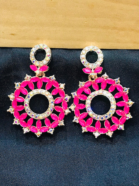 Elegant Pink Colored  Earring For Women In Sun city