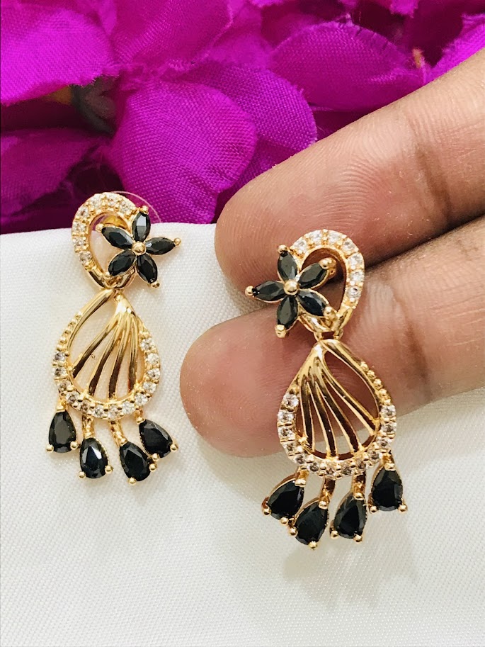 Beautiful Black Colored Earrings Near Me