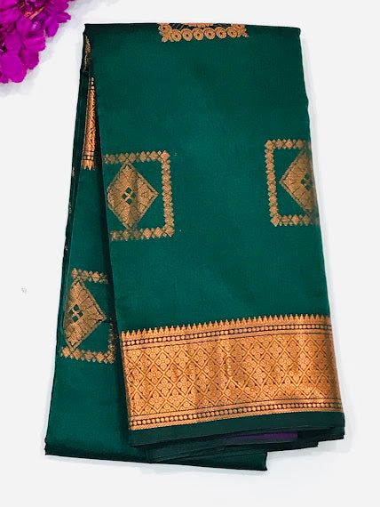 Attractive Green Colored Art Silk Saree With Contrast Border Saree For Women