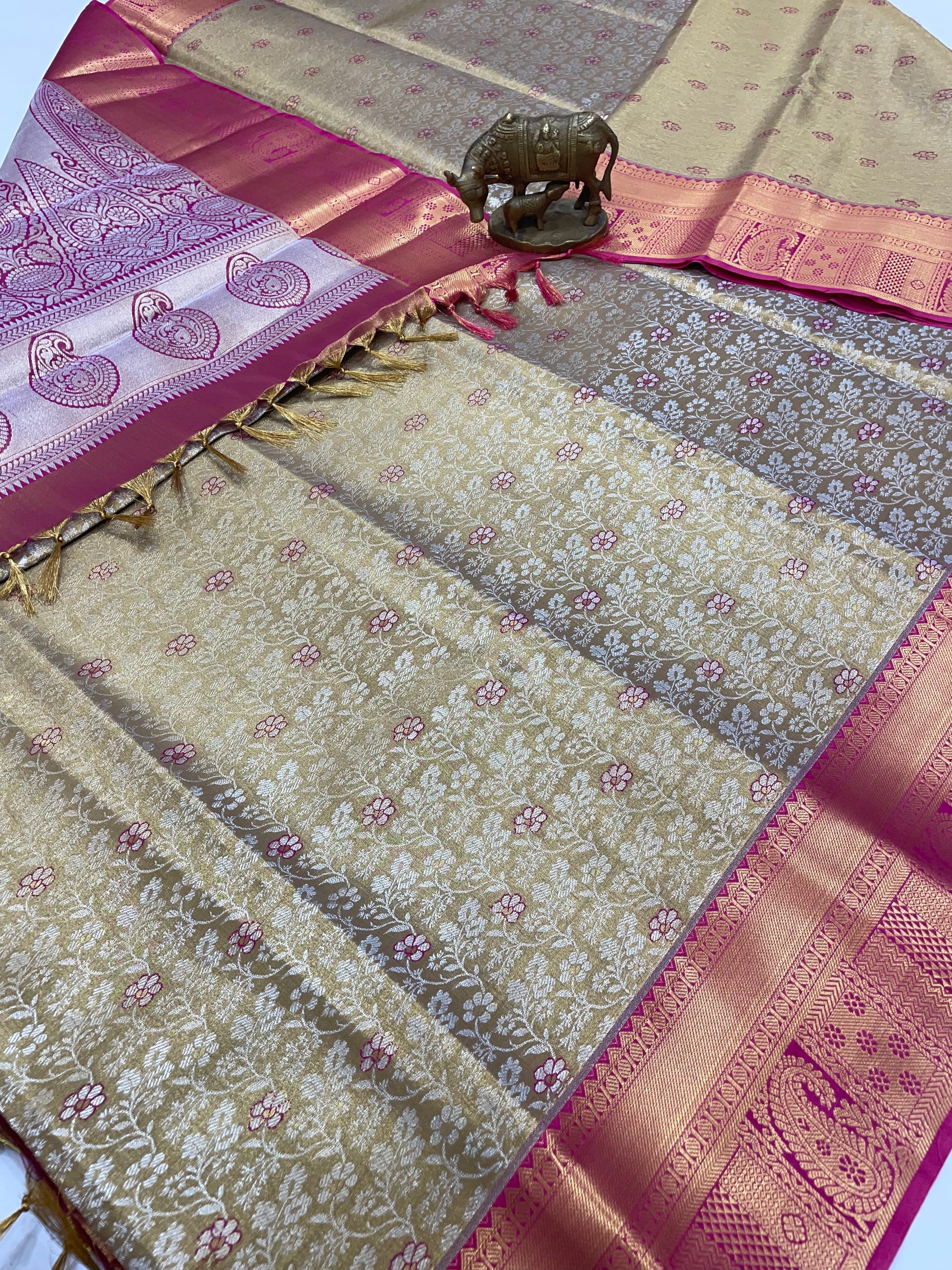 Indian Outfit Gold Color Pure Kanchi Silk With Gold Zari Work Saree 