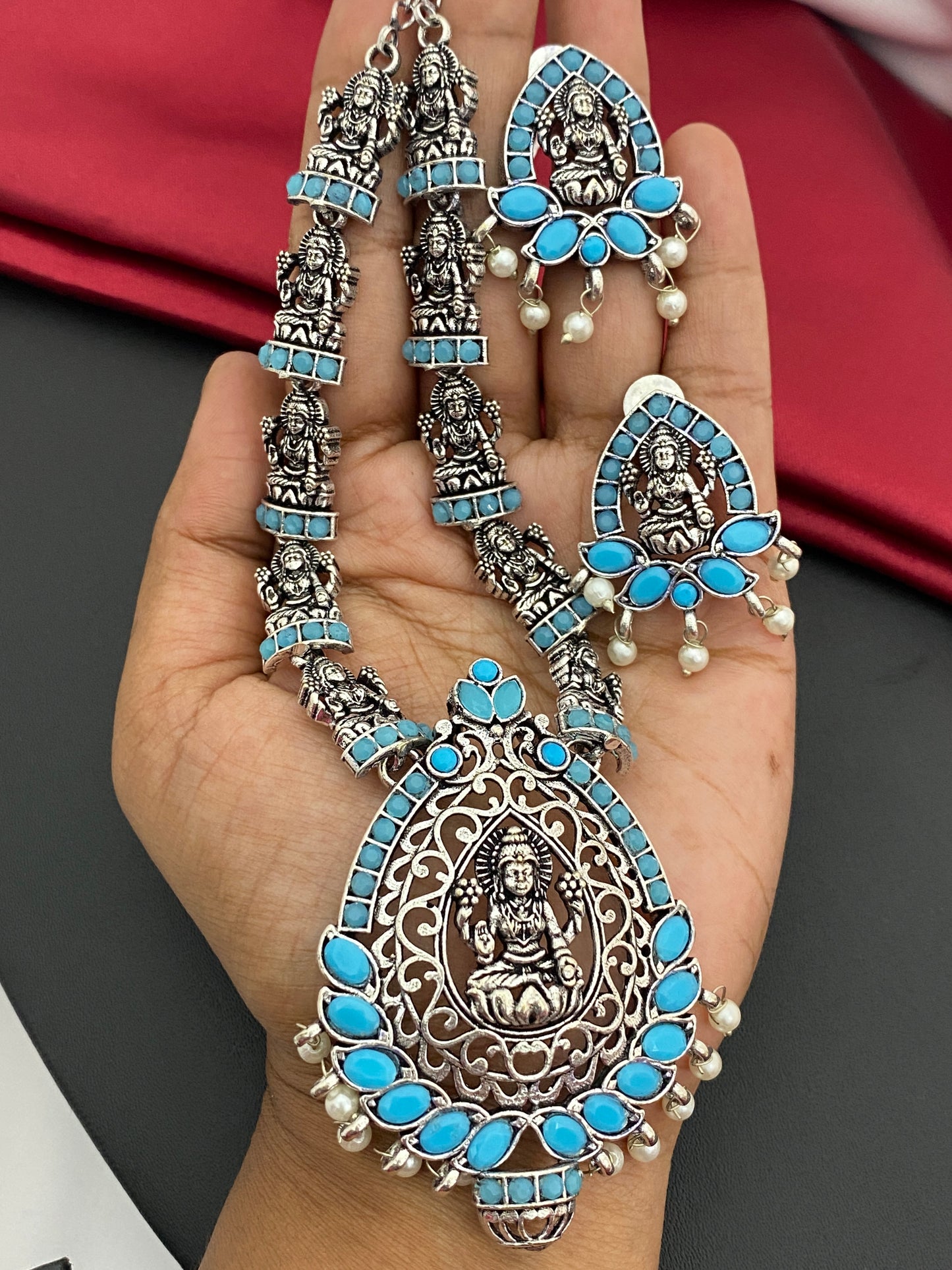 Temple Jewelry Necklace Set With Earrings Near Me