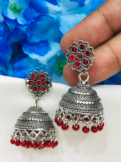 Beautiful Silver Earrings With Red Stone And Pearls