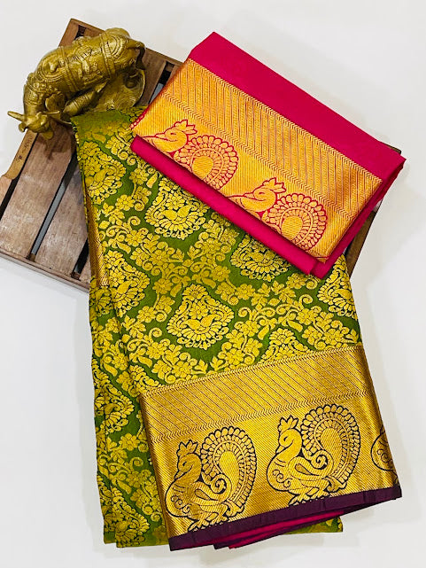 Charming Green Color Pure Kanchi Silk Gold Zari Work With Tassels Saree In Near Me