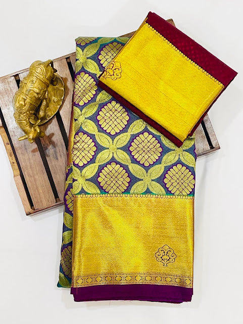 Elegant Peacock Green Color Pure Kanchi Silk Gold Zari Work With Tassels Saree In Near Me