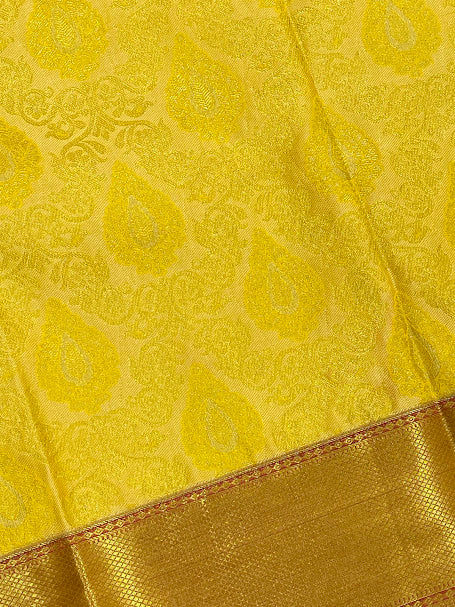 Art Silk Saree With For Women In Yuma