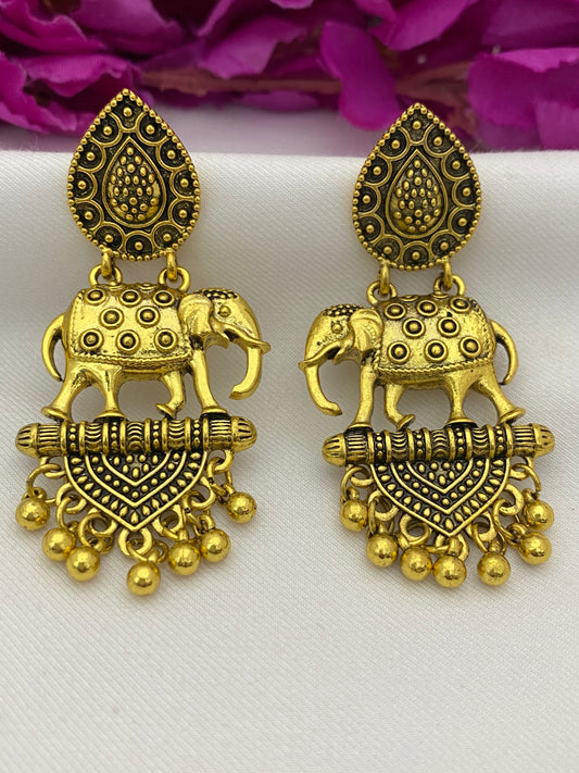 Elegant Antique Gold Elephant Design Pearl Hanging Earrings