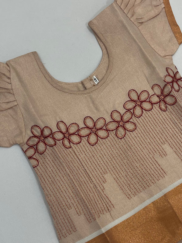 Copper Color Langa Set In Mesa