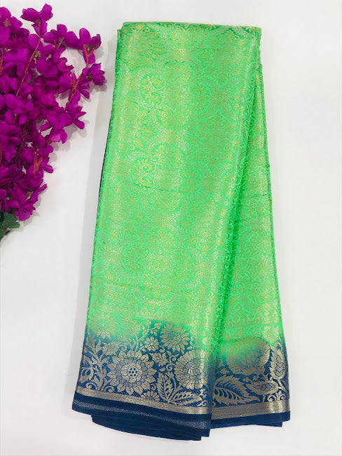 Fabulous Light Green Color Banarasi Soft Silk Saree With Contrast Pallu
