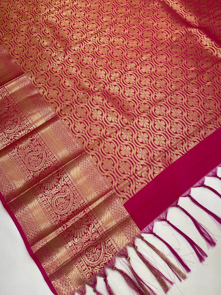 Kanchi Silk With Bottle Pink Color  Border And Gold Zari Work Saree In Suncity
