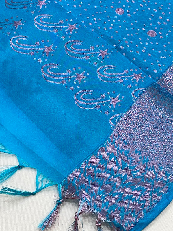 Charming Peach With Blue Color Pure Kanchi Silk Saree In Surprise