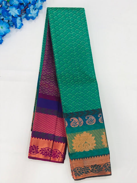 Gorgeous Green Colored Contrast Pallu Silk Cotton Sarees For Women