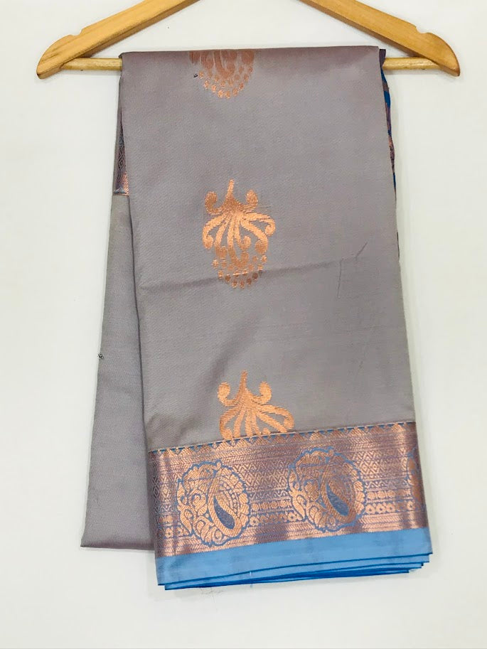 Unique Designed Soft Silk Saree With Zari Bordered In Suncity