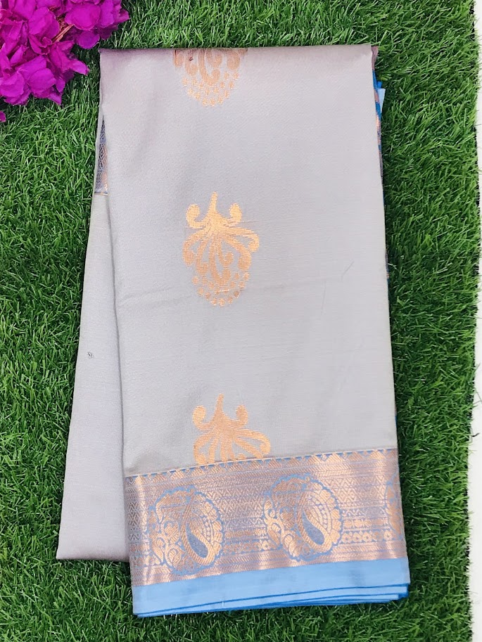 Traditional Wear Soft Silk Saree In Yuma