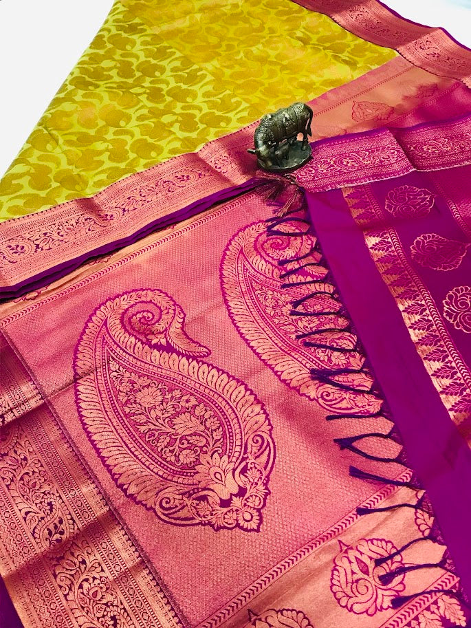 Pink Colo Floral Designed Silk Saree In Cotton Wood