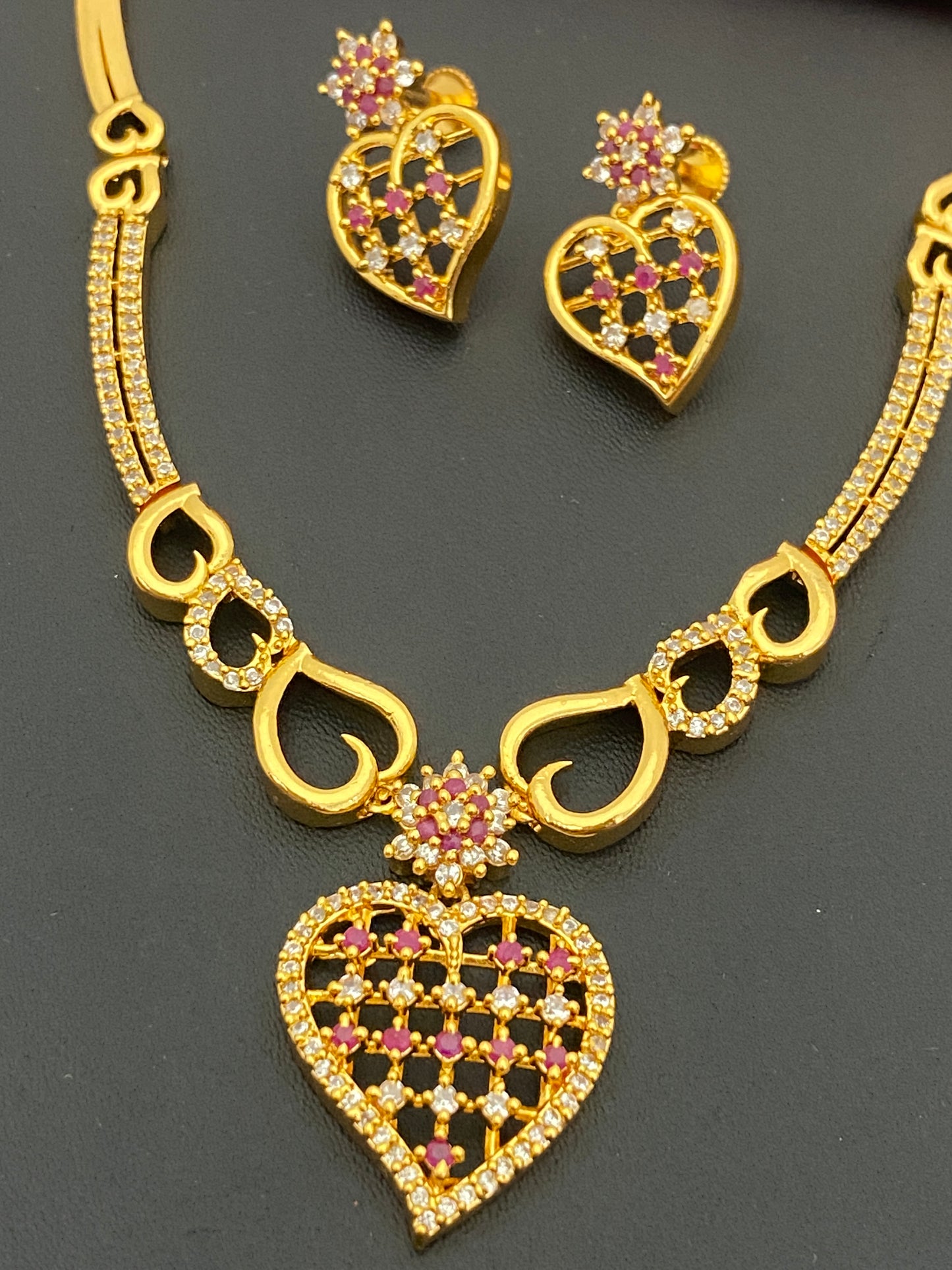 Beautiful Heart Designer Necklace Set In Tucson