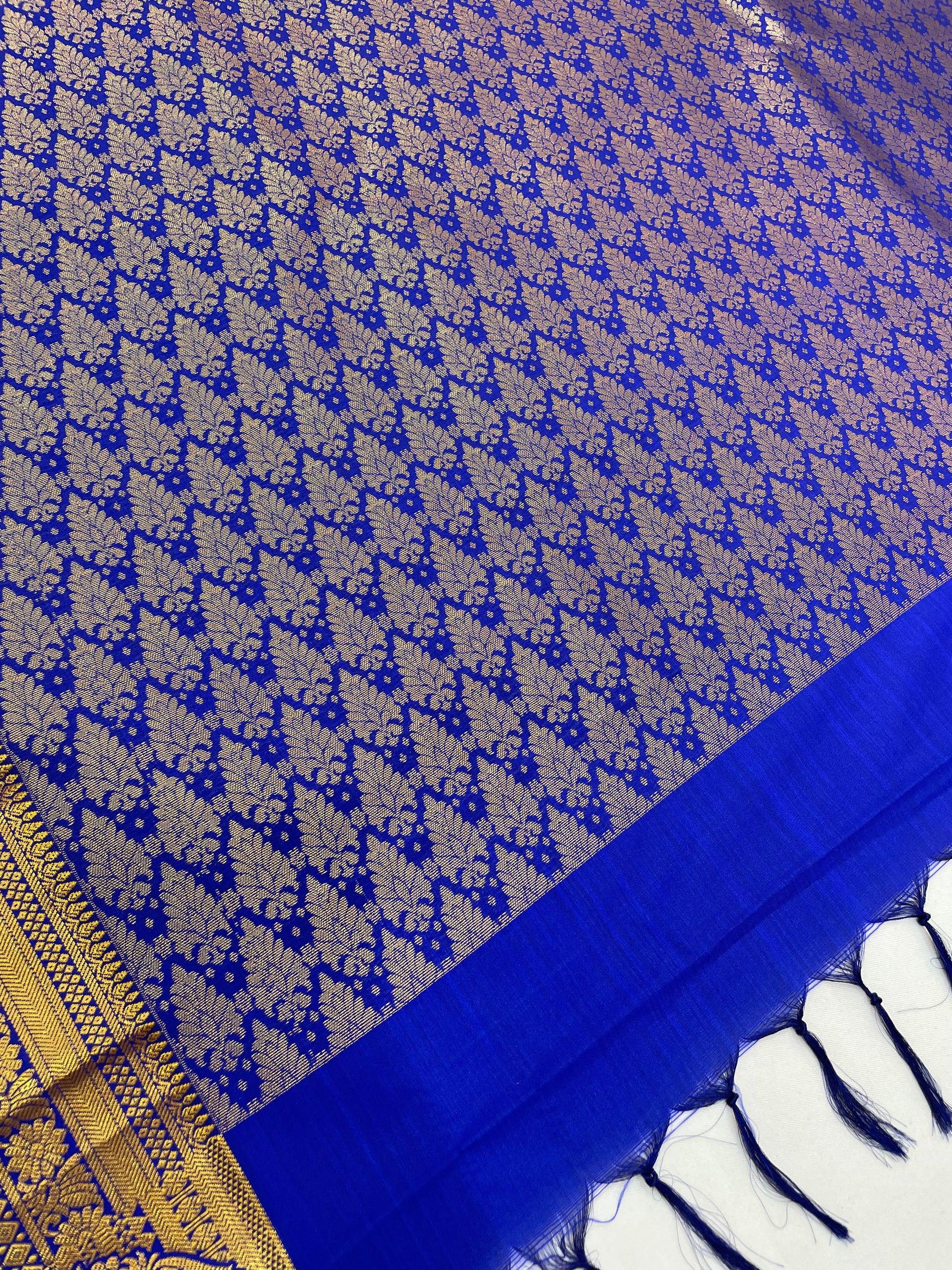 Beautiful Maroon Color Pure Kanchi Silk With Gold Zari Work Saree In Suncity