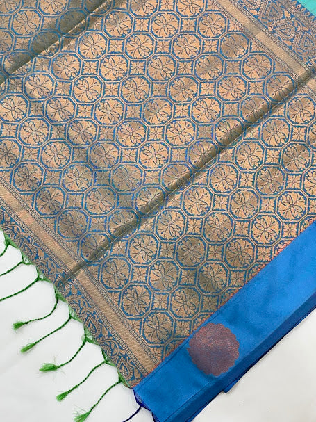 Green Soft Silk Saree With Zari Work In Mesa