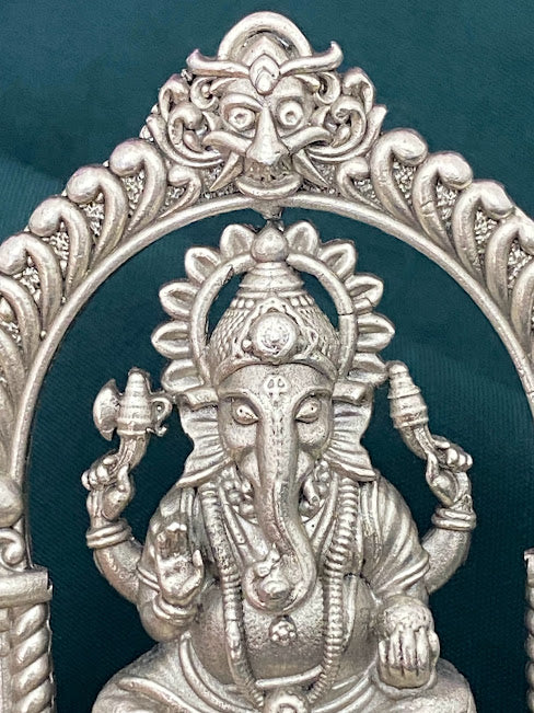 925 Antique Silver Ganesa Statue With Arch - 2.5 Inches In Glendale