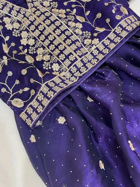 Purple Color Choli Set In Yuma