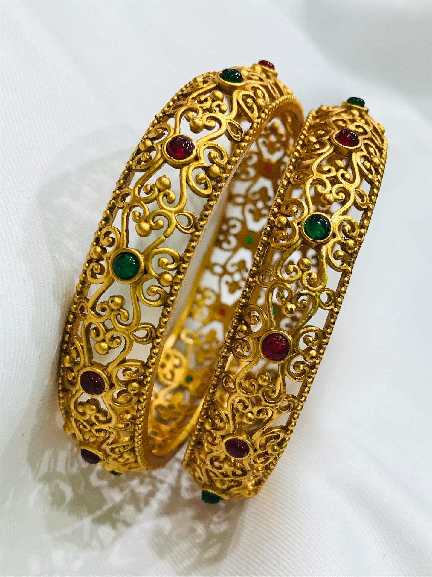 Antique Gold Bangle Set With Multicolor Stones Near Me