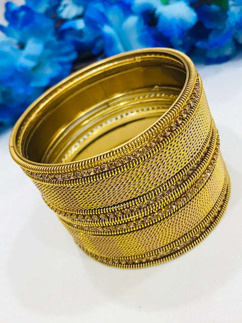 Fanciable Gold Color Metal Bangles In USA