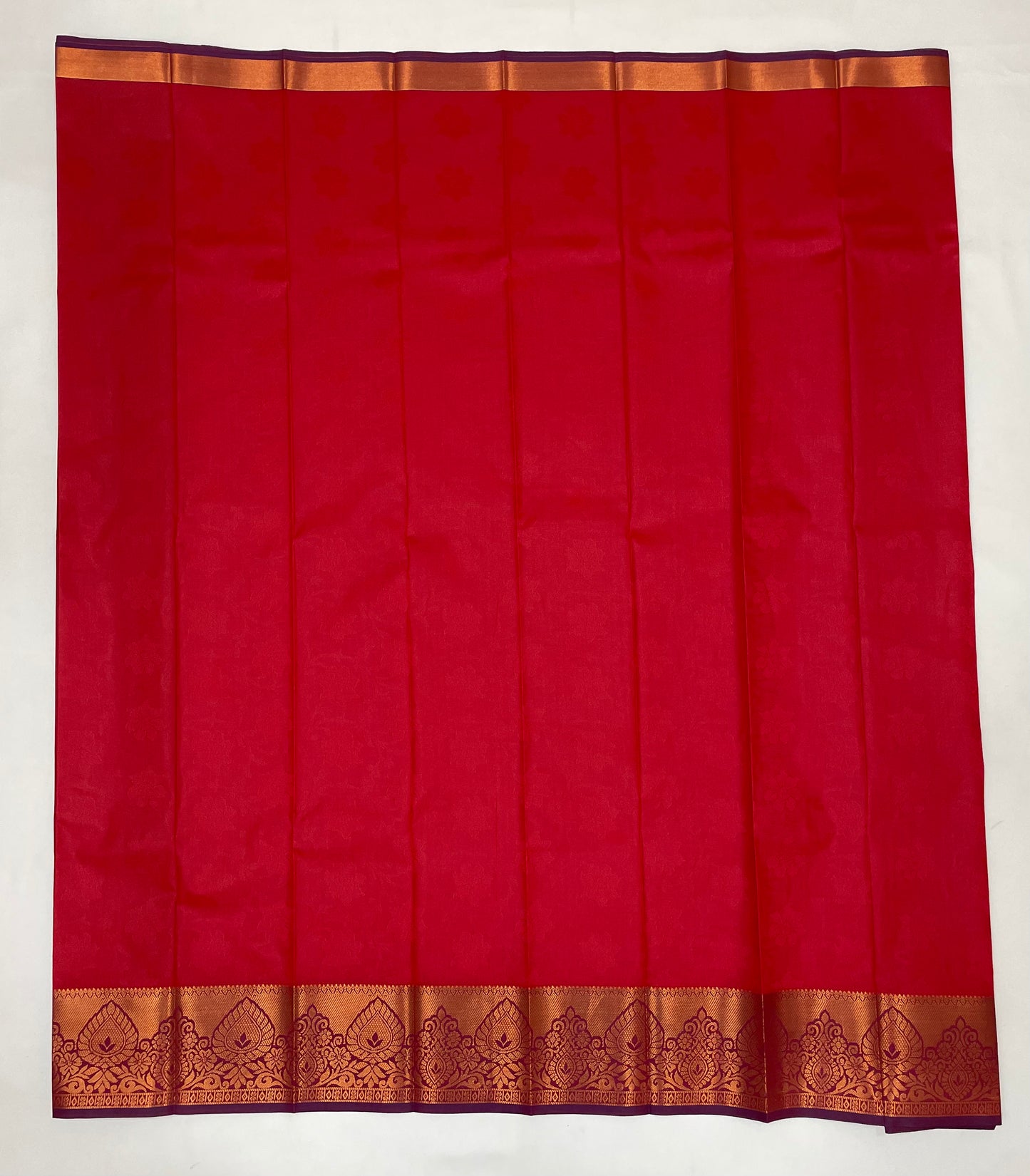 Red Color Art Silk Saree With Zari Work In Yuma